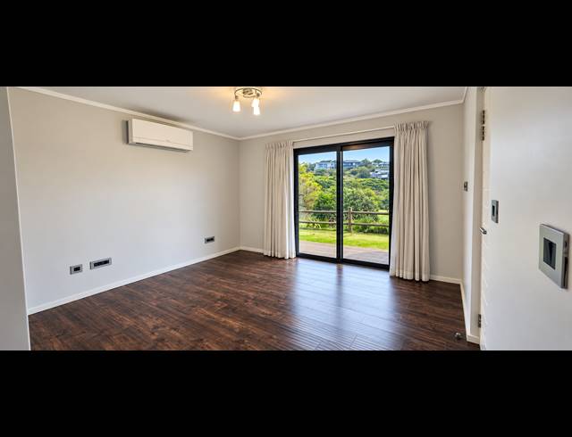 5 BEDROOM HOUSE FOR SALE IN SIMBITHI ECO ESTATE